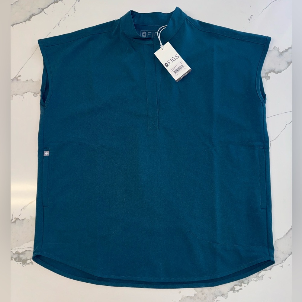 Figs Women's Top in Teal